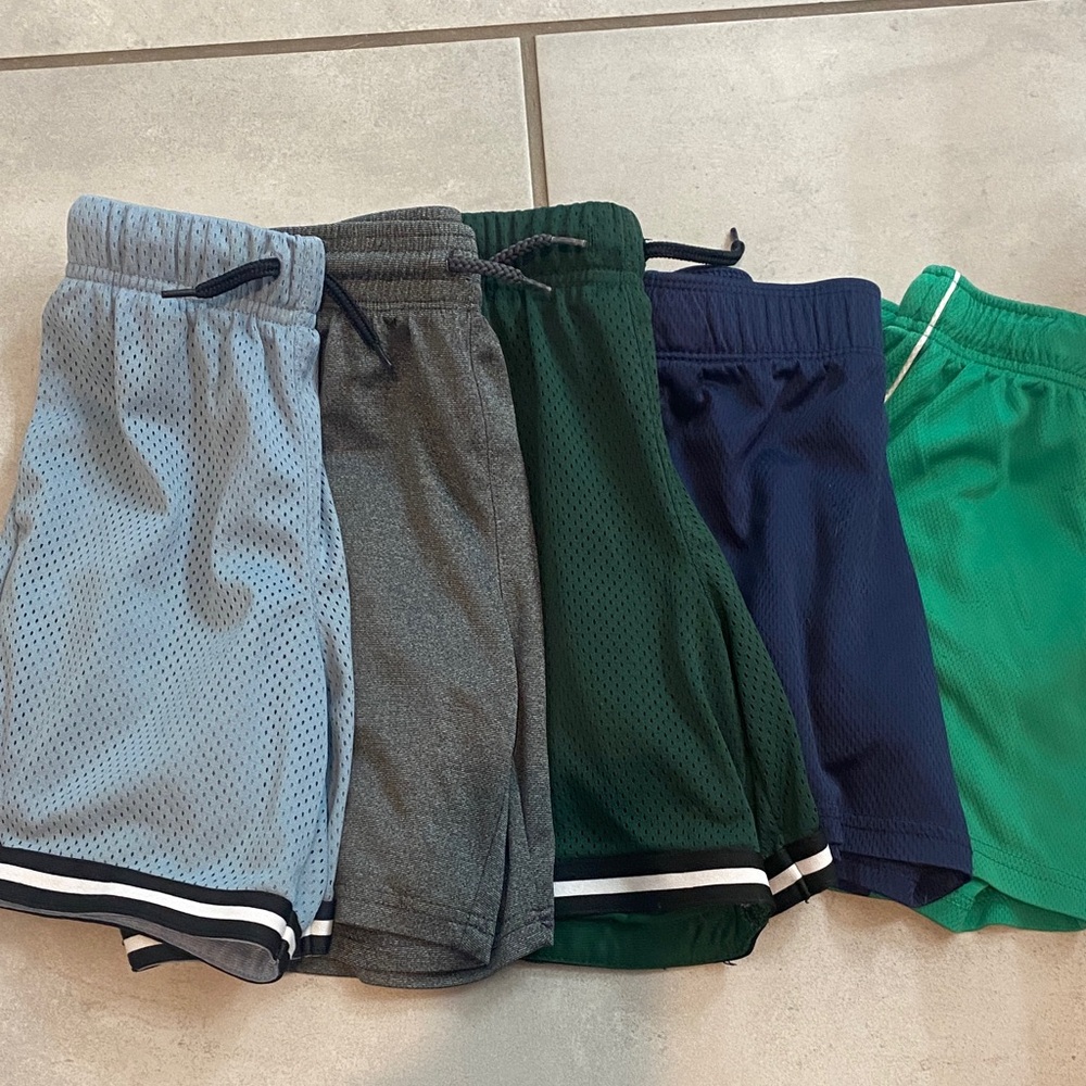 Bundle of Kids Athletic Shorts - 5 pairs, size 5T